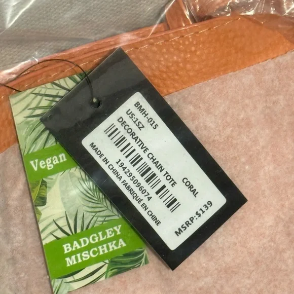 NWT Badgley Mischka Vegan Leather Decorative Chain Tote - Picture 4 of 4